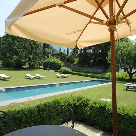 Castello Di Vezio In The Village Vakantiehuis