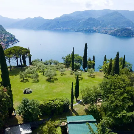Vakantiehuis Castello Di Vezio In The Village Varenna
